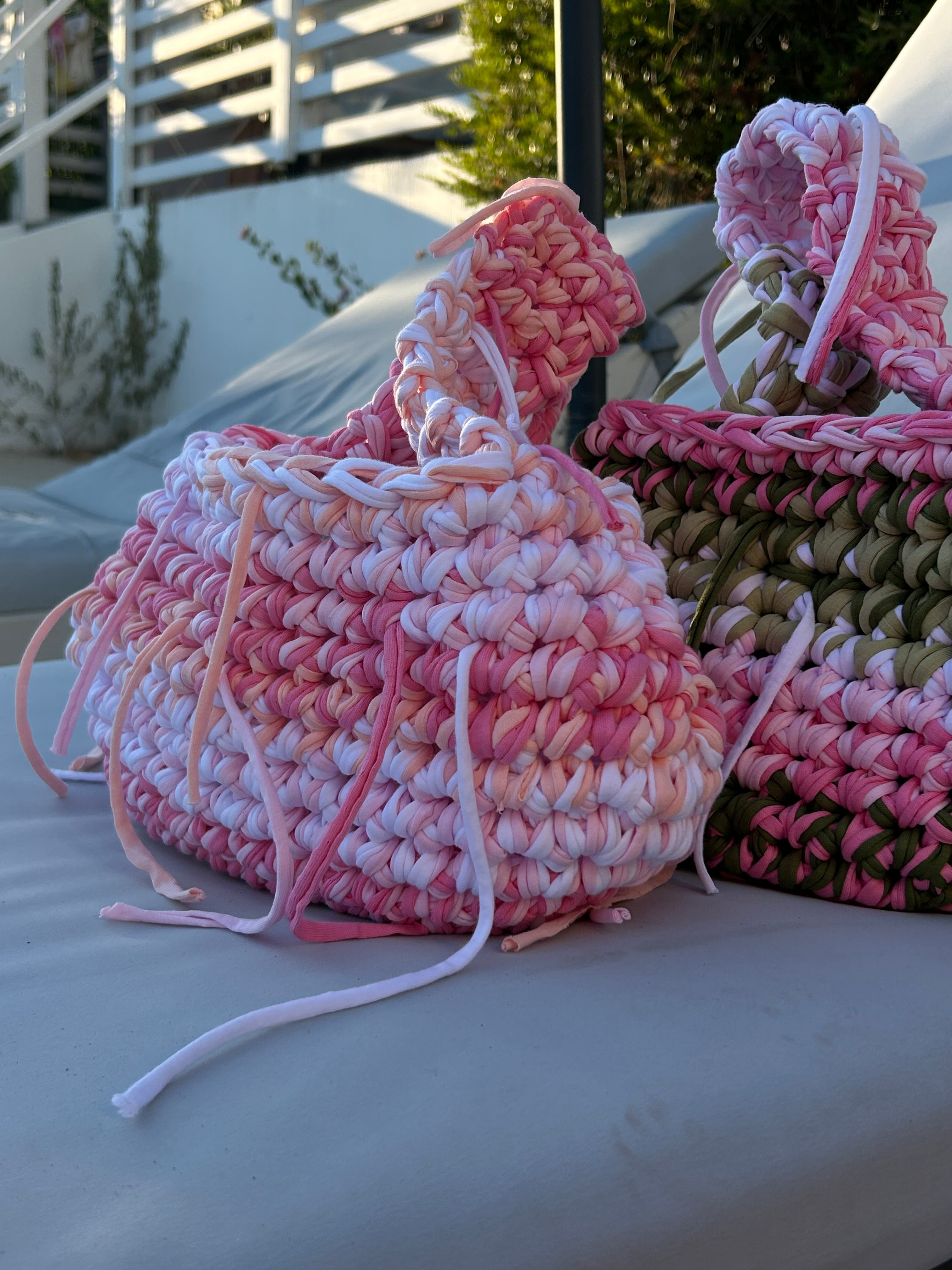 BUBBLE BAG - PEONY & APRICOT